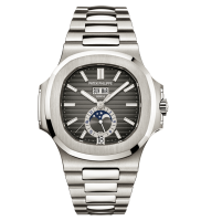 Patek Philippe Nautilus Annual Calendar 40,5mm 5726/1A-001