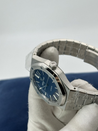 Audemars Piguet Royal Oak Automatic II 15400ST.OO.1220ST.03