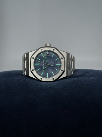 Audemars Piguet Royal Oak Automatic II 15400ST.OO.1220ST.03