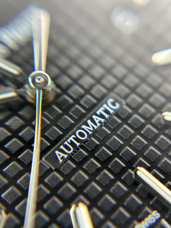 Audemars Piguet Royal Oak Automatic II 15400ST.OO.1220ST.01