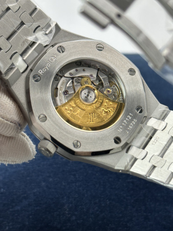 Audemars Piguet Royal Oak Automatic II 15400ST.OO.1220ST.01