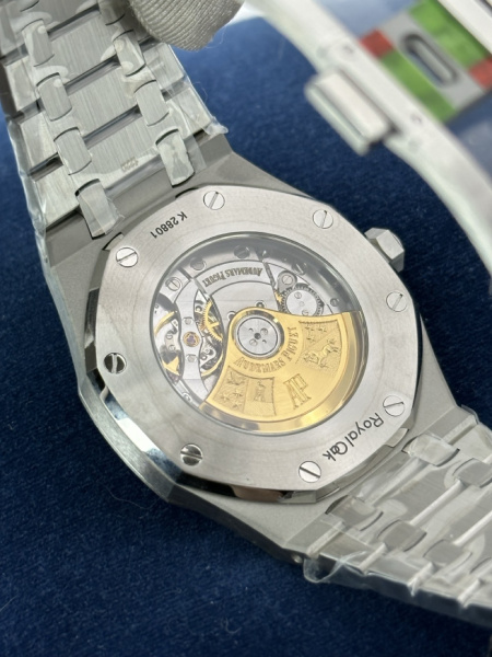Audemars Piguet Royal Oak Automatic II 15400ST.OO.1220ST.03