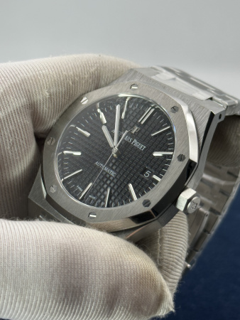 Audemars Piguet Royal Oak Automatic II 15400ST.OO.1220ST.01